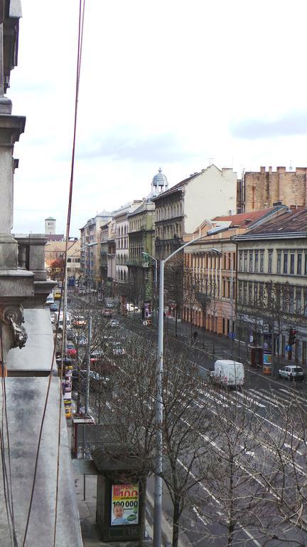 Sinagoga Appartement Boedapest Buitenkant foto
